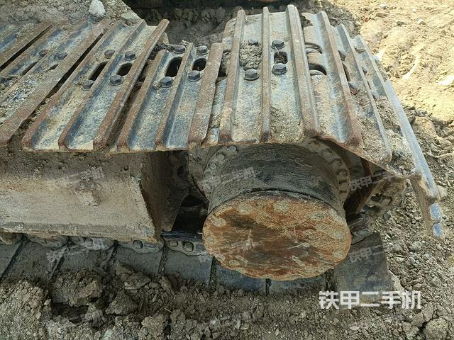 左驅(qū)動輪(行走機(jī)構(gòu)) 左驅(qū)動輪(行走機(jī)構(gòu))