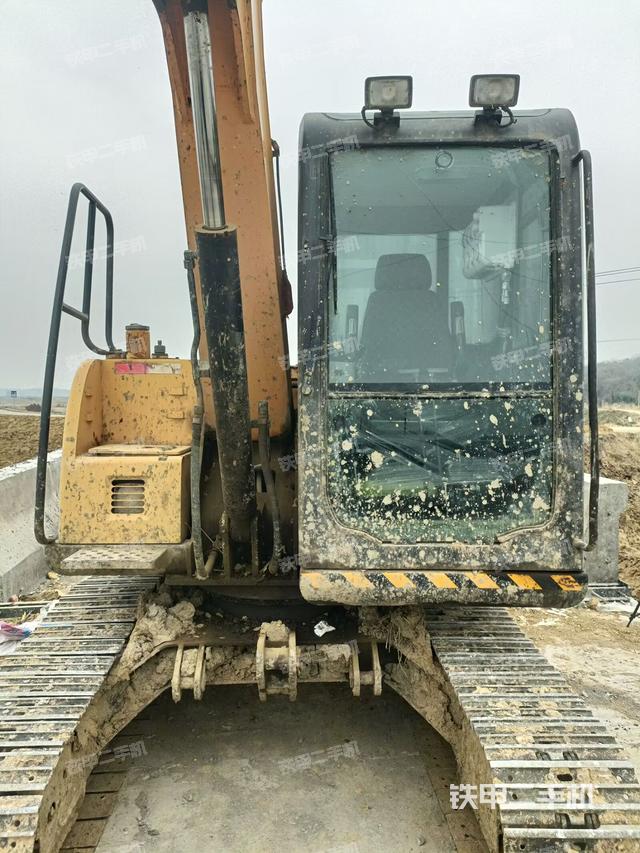 小臂整體左后（工作和回轉(zhuǎn)裝置）