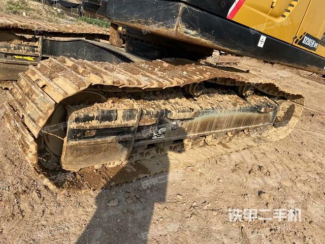 左側(cè)行走馬達(dá)蓋板（行走機(jī)構(gòu)）