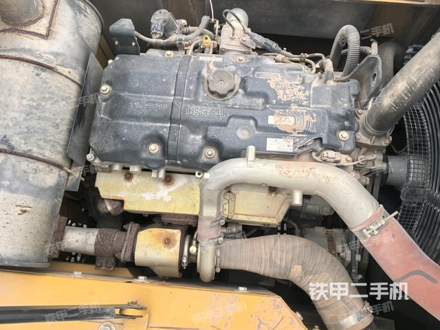 氣門室蓋螺絲特寫(上車部件) 氣門室蓋螺絲特寫(上車部件)