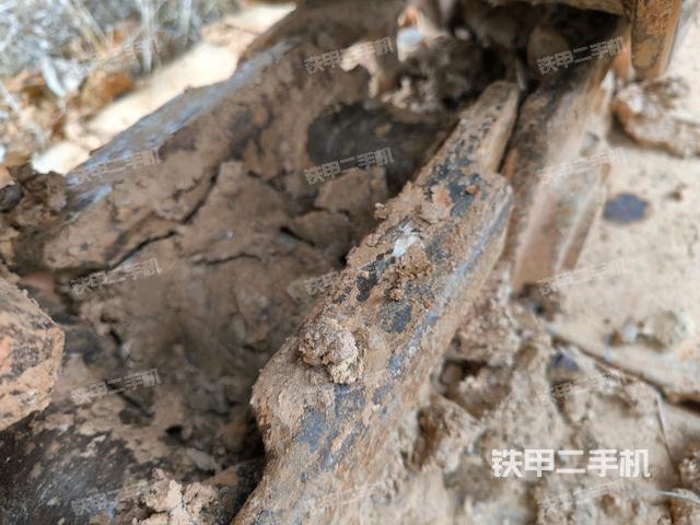 左托鏈輪和鏈筋（行走機(jī)構(gòu)）