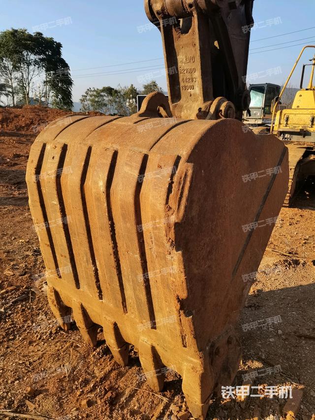 鏟斗45度（工作和回轉(zhuǎn)裝置）