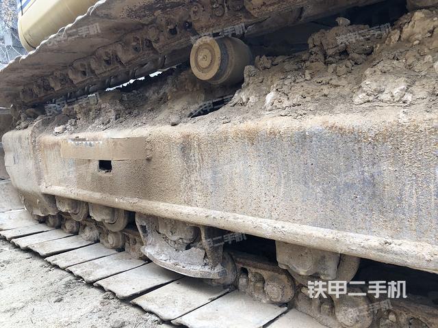 单侧履带整体（整机外观）