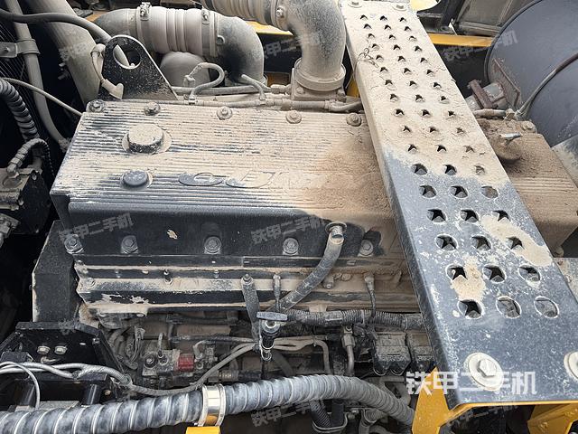 发动机整体俯视（整机外观）