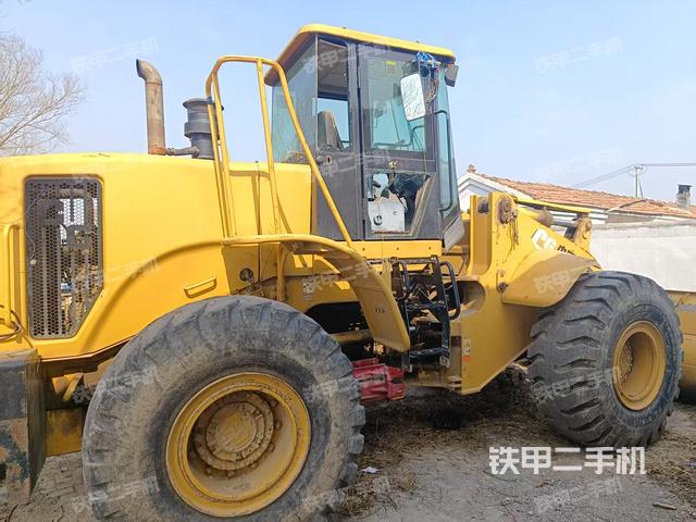 工作裝置整體(整機(jī)外觀及大件) 工作裝置整體(整機(jī)外觀及大件)