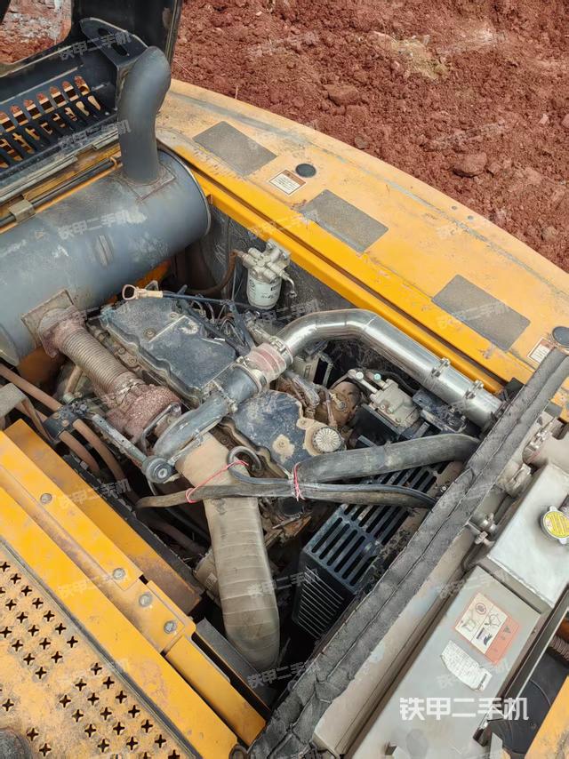 发动机整体俯视（整机外观）