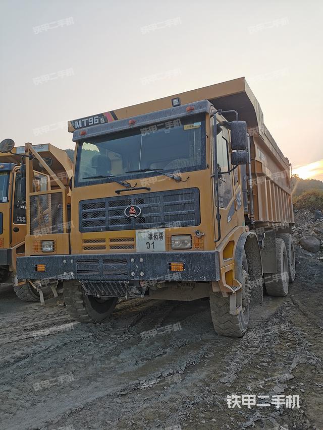 整機(jī)左側(cè)（設(shè)備外觀及核心部件）