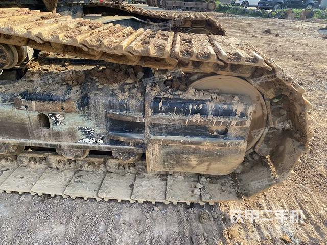 右側(cè)行走馬達(dá)蓋板（行走機(jī)構(gòu)）