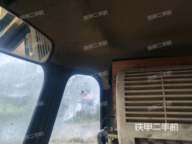 儀表盤(駕駛室部分) 儀表盤(駕駛室部分)