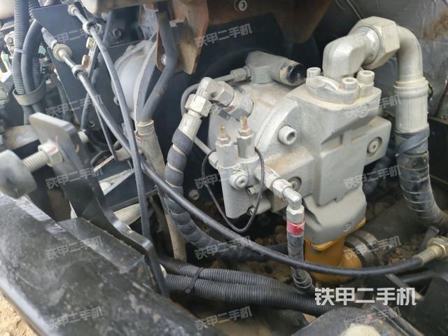 液壓泵室（大件艙室）