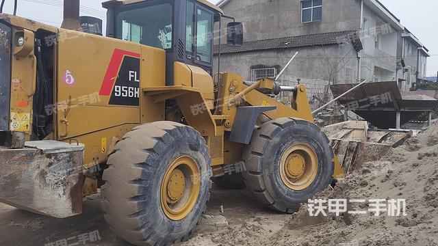 整機(jī)右后45°（整機(jī)外觀及大件）