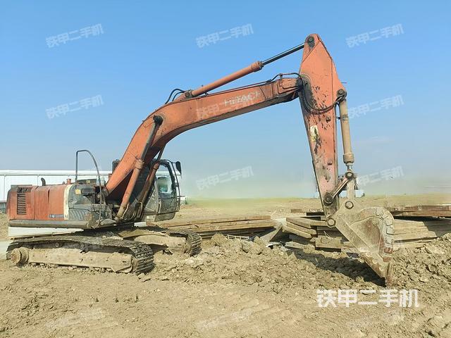 右后45(整機(jī)外觀) 右后45(整機(jī)外觀)