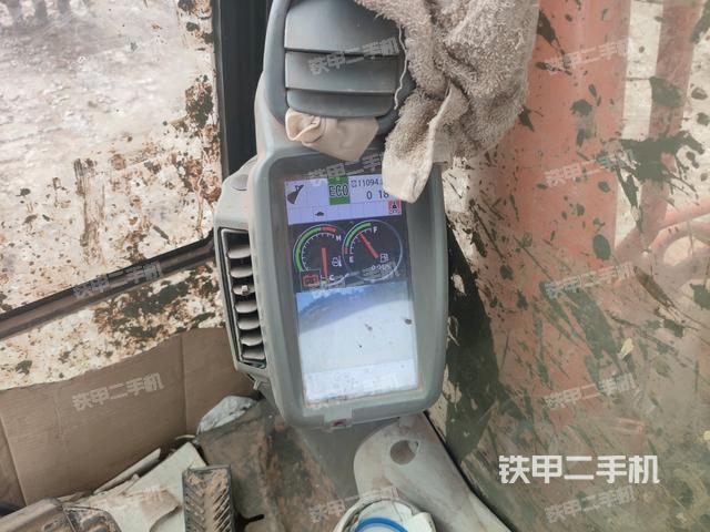 顯示屏?(駕駛室部分) 顯示屏?(駕駛室部分)