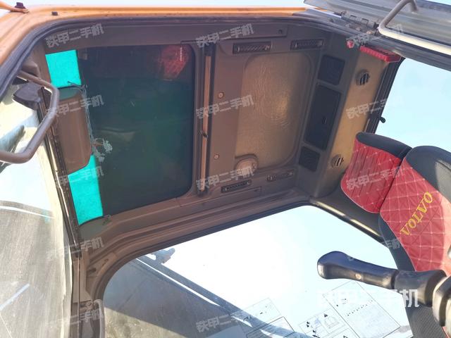 頂棚整體（駕駛室部分）