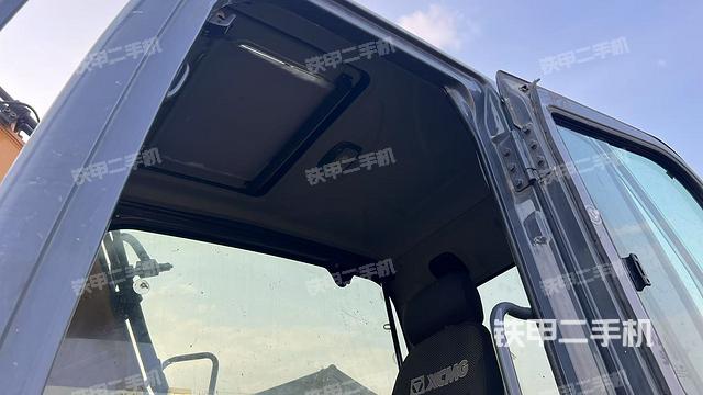 頂棚整體（駕駛室部分）