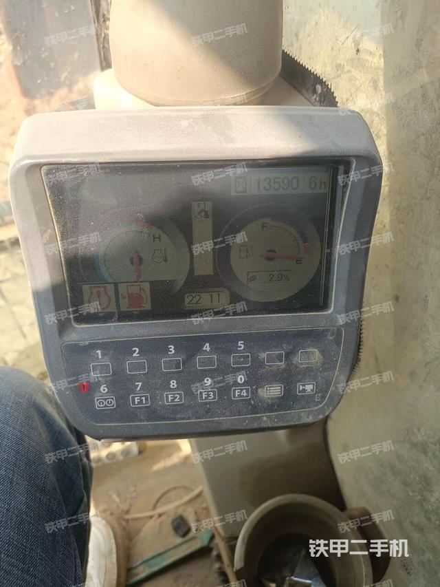 顯示屏?(駕駛室部分) 顯示屏?(駕駛室部分)