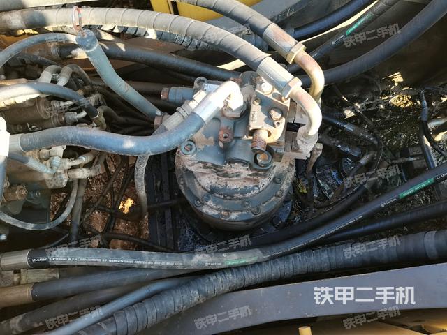 回轉(zhuǎn)馬達（上車部件）