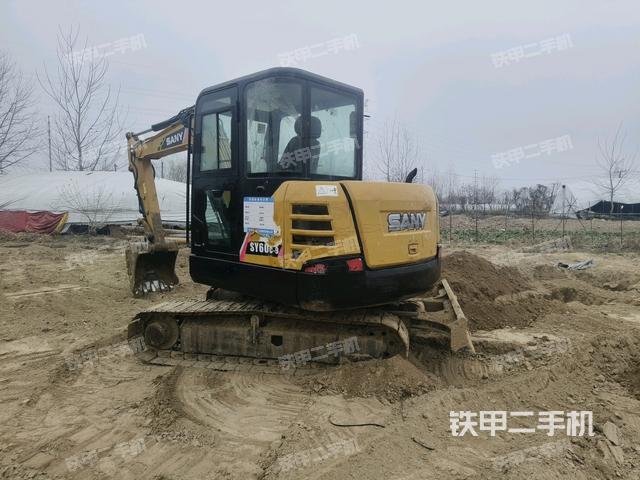 三一重工SY55C挖掘机的设备实拍-第3张实拍照片