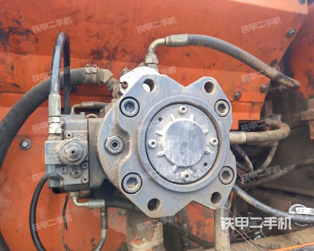 液壓泵室(大件艙室) 液壓泵室(大件艙室)