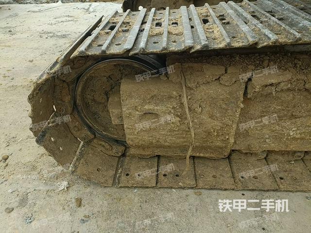 右導向輪（行走機構(gòu)）