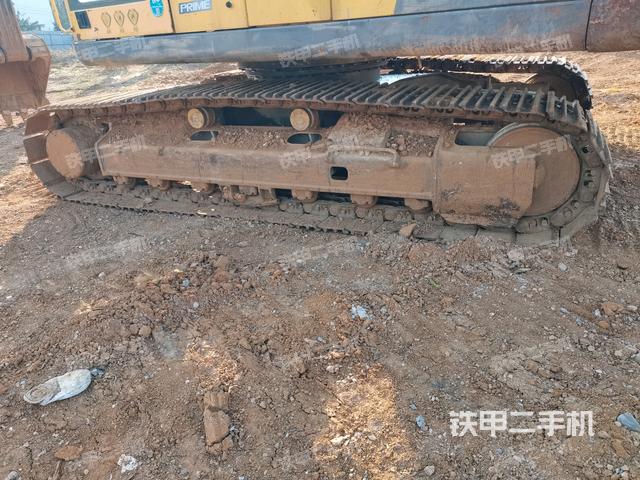 左側(cè)履帶整體?（行走機構(gòu)）