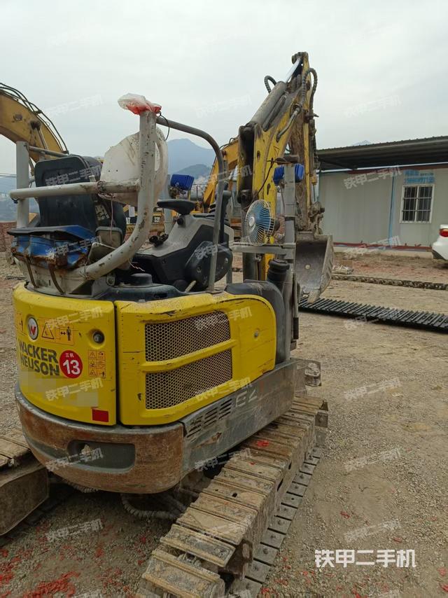 整機(jī)右后45°（整機(jī)外觀）