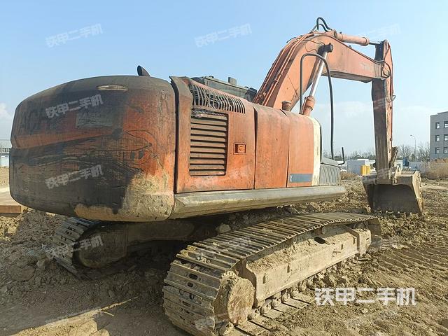 右前45(整機(jī)外觀) 右前45(整機(jī)外觀)