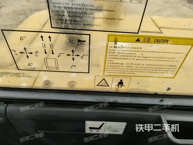 座椅右側(cè)控制臺/鑰匙門/油門/含右手柄（駕駛室部分）