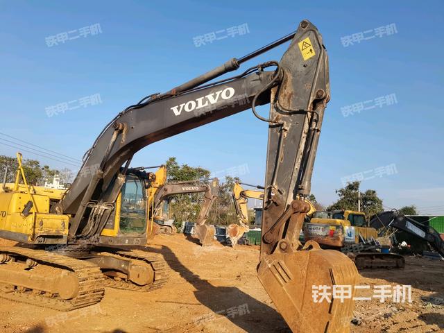 大臂整體?右側(cè)（工作和回轉(zhuǎn)裝置）