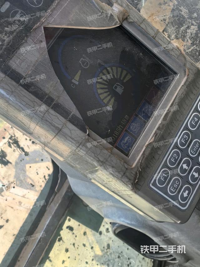 小時(shí)表(駕駛室部分) 小時(shí)表(駕駛室部分)