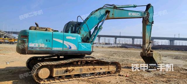 整機右后45°(整機外觀) 整機右后45°(整機外觀)