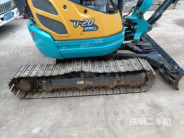 单侧履带整体（整机外观）