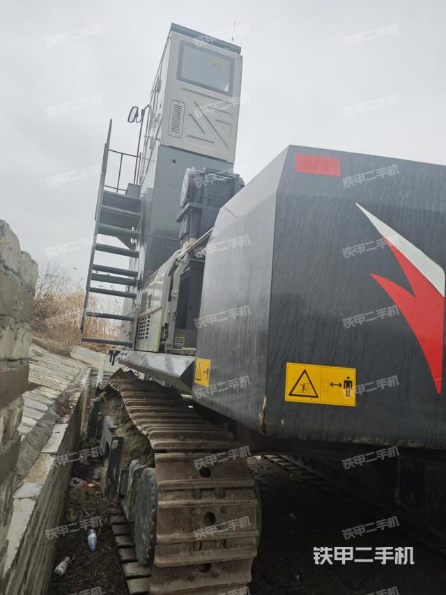 駕駛室整體（整機(jī)外觀）