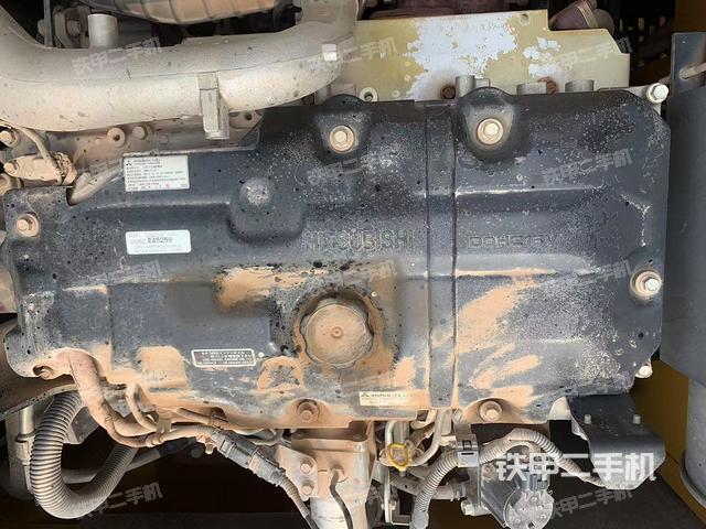 發(fā)動機整體俯視（整機外觀）