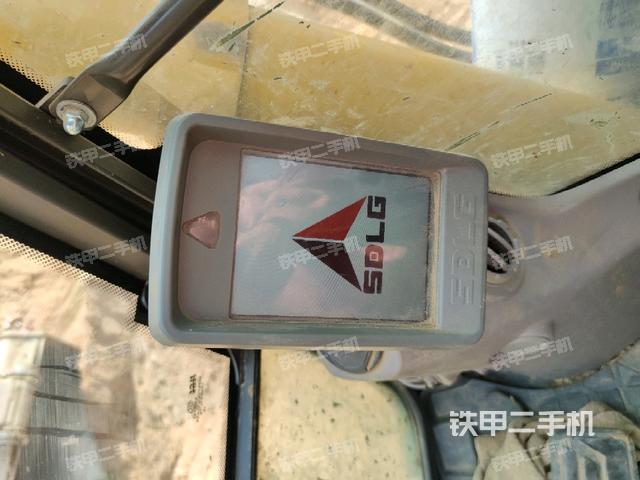 顯示屏?(駕駛室部分) 顯示屏?(駕駛室部分)