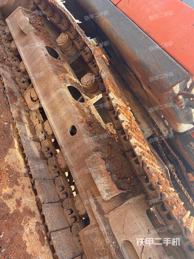 单侧履带整体（整机外观）