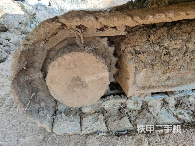 右驅(qū)動輪(行走機構(gòu)) 右驅(qū)動輪(行走機構(gòu))