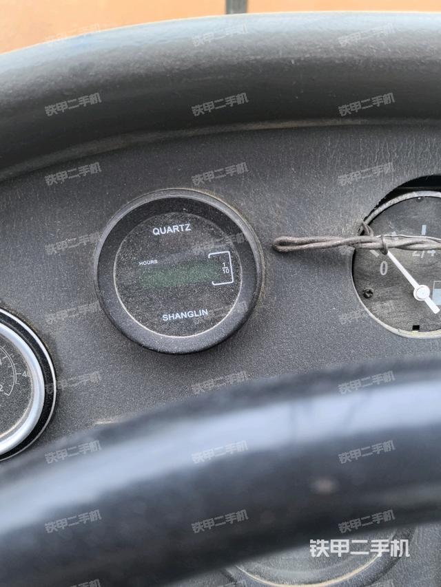 小時(shí)表（壓路機(jī)駕駛室）