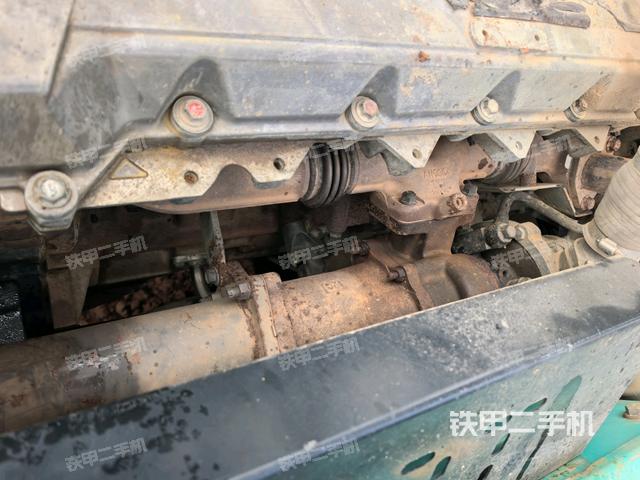 中央回轉(zhuǎn)接頭特寫(上車部件) 中央回轉(zhuǎn)接頭特寫(上車部件)