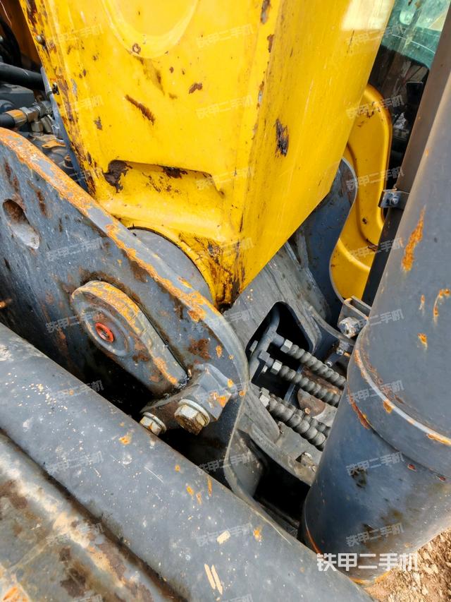 大臂油缸整體?豎拍（工作和回轉裝置）