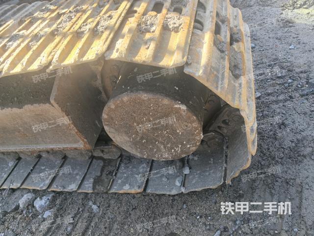 左側(cè)行走馬達(dá)蓋板(行走機(jī)構(gòu)) 左側(cè)行走馬達(dá)蓋板(行走機(jī)構(gòu))