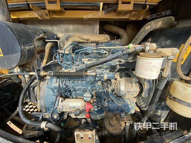 發(fā)動機(jī)整體俯視（整機(jī)外觀）