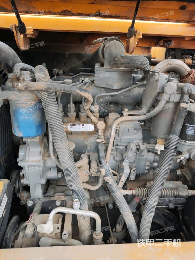 發(fā)動機室(上車部件) 發(fā)動機室(上車部件)