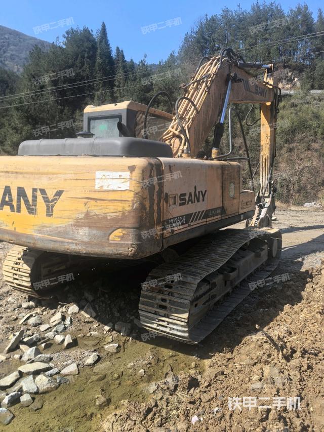 右后45(整機(jī)外觀) 右后45(整機(jī)外觀)