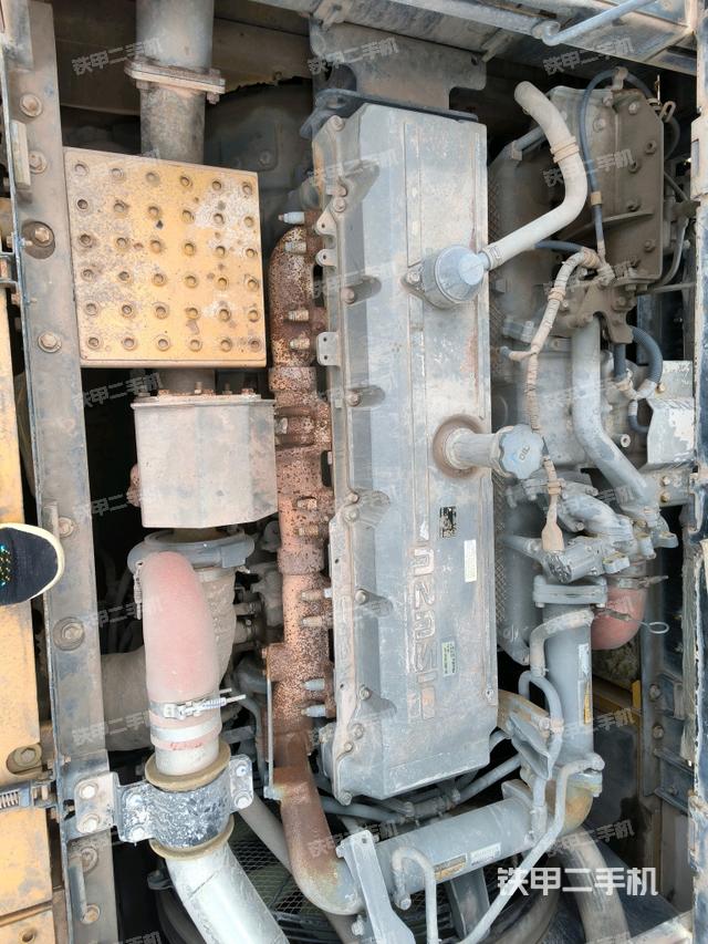 氣門室蓋螺絲特寫(上車部件) 氣門室蓋螺絲特寫(上車部件)
