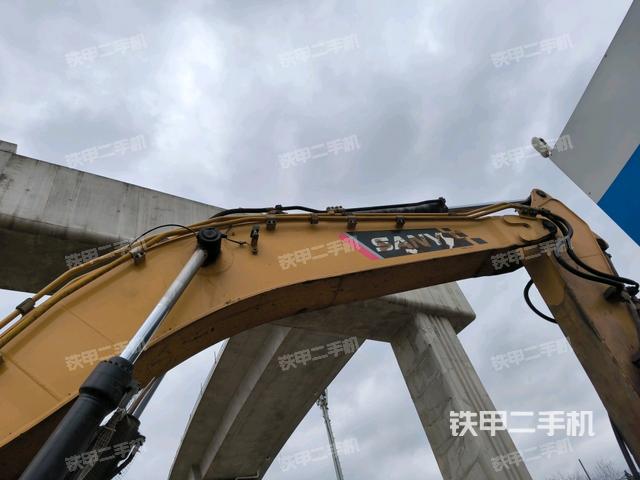 大臂整體?右側(cè)(工作和回轉(zhuǎn)裝置) 大臂整體?右側(cè)(工作和回轉(zhuǎn)裝置)