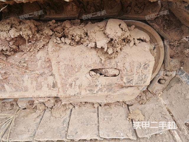 左導(dǎo)向輪（行走機(jī)構(gòu)）