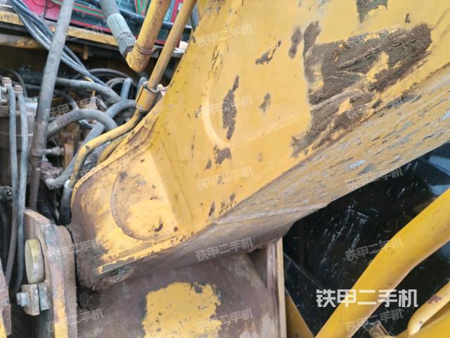 大臂根部?斜視(工作和回轉(zhuǎn)裝置) 大臂根部?斜視(工作和回轉(zhuǎn)裝置)