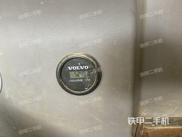 小時(shí)表(駕駛室部分) 小時(shí)表(駕駛室部分)