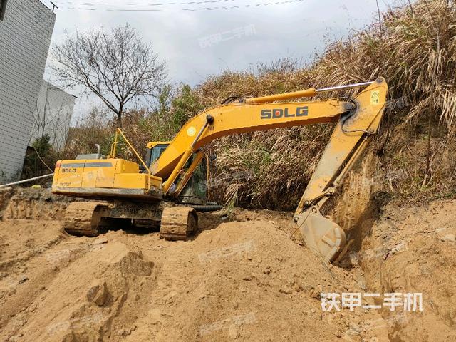 右前45(整機外觀) 右前45(整機外觀)